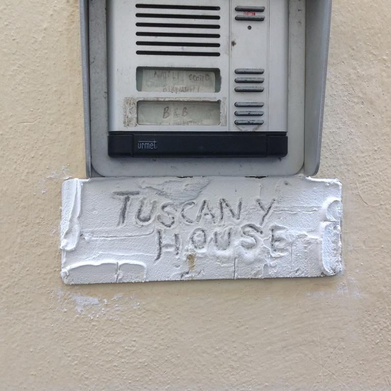 Tuscany House Centro Citta Appartement Pisa Buitenkant foto